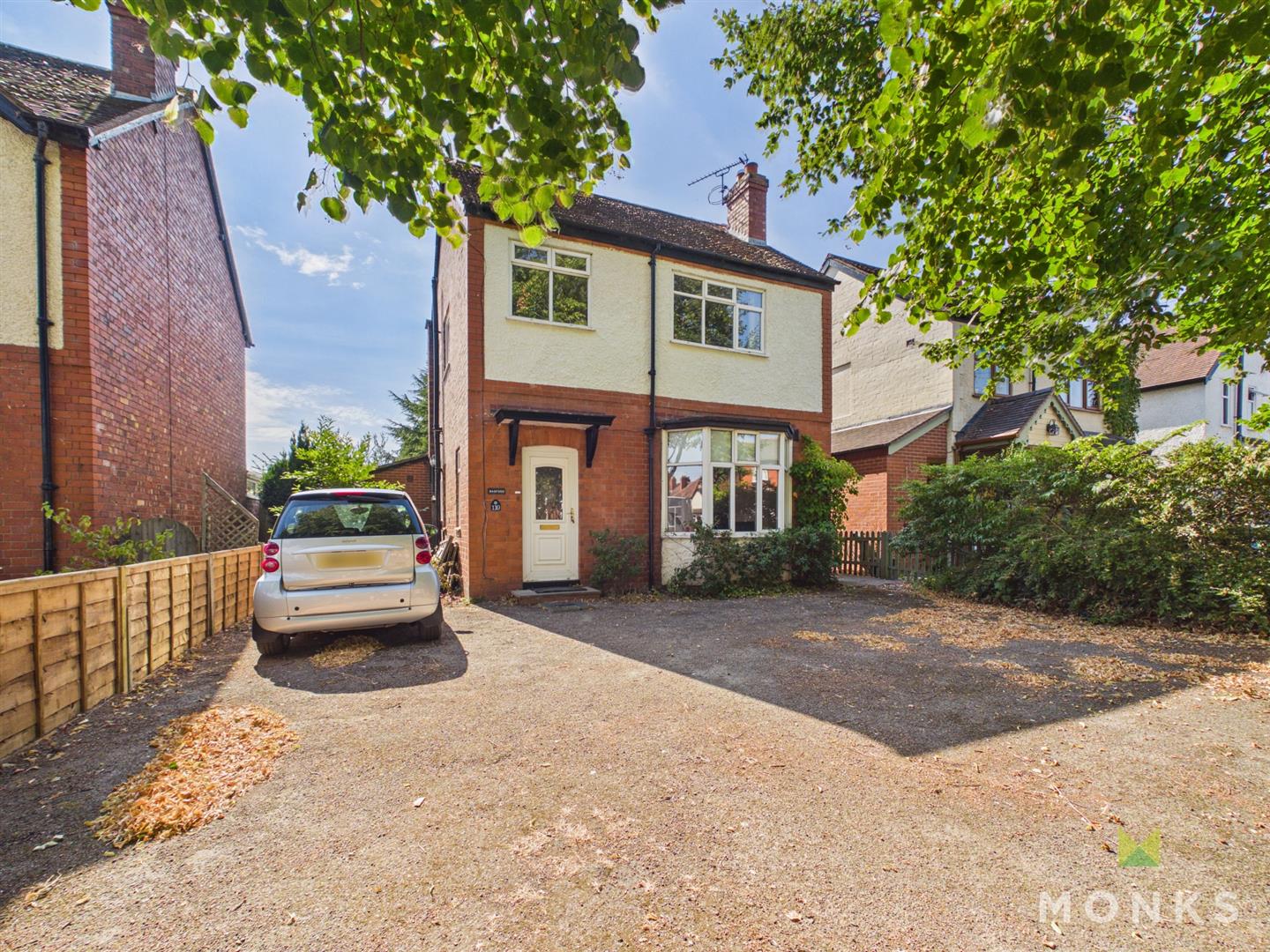 110 Monkmoor Road, Shrewsbury, SY2 5BN For Sale